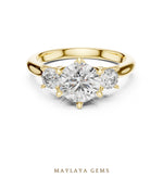 Load image into Gallery viewer, Maylaya Gems classic round trilogy lab-grown diamond ring in yellow gold