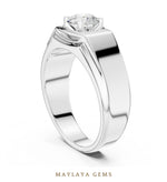 Load image into Gallery viewer, Maylaya Gems 0.850 ct Round Fluted Shoulder Lab-Grown Diamond Men's Ring in white gold