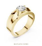 Load image into Gallery viewer, Maylaya Gems 0.850 ct Round Geometric Shoulder Lab-Grown Diamond Men's Ring in yellow gold