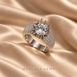 Load image into Gallery viewer, Maylaya Gems M196 ring — three-quarter view