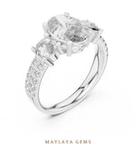 Load image into Gallery viewer, Maylaya Gems lab-grown diamond ring in white gold