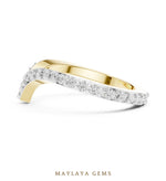 Load image into Gallery viewer, Maylaya Gems round chevron eternity lab-grown diamond band in yellow gold
