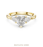 Load image into Gallery viewer, Maylaya Gems heart trillion trilogy lab-grown diamond ring in yellow gold