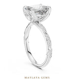Load image into Gallery viewer, Maylaya Gems emerald curved gallery lab-grown diamond ring in white gold