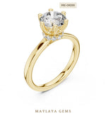 Load image into Gallery viewer, Maylaya Gems round petal collar lab-grown diamond ring in yellow gold