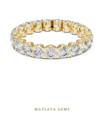 Load image into Gallery viewer, Maylaya Gems round scalloped eternity band lab-grown diamond band in yellow gold