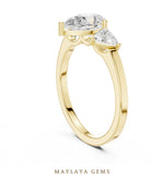 Load image into Gallery viewer, Maylaya Gems pear curved trillion trilogy lab-grown diamond ring in yellow gold