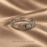 Load image into Gallery viewer, 9K Gold 0.3 ct Emerald Diamond Bezel Ring — F003