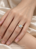 Load image into Gallery viewer, Maylaya Gems M030 ring on a female model hand