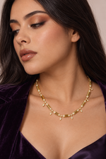 Load image into Gallery viewer, Maylaya Gems 1.34 ct Round Lab-Grown Diamond Necklace — AI-generated young adult model in eveningwear / ภาพจำลองนางแบบสวมเครื่องประดับด้วย AI