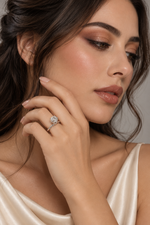 Load image into Gallery viewer, Maylaya Gems 9K Gold 1.52 ct Round Lab-Grown Diamond Ring — Stk86 — AI-generated young adult model in eveningwear / ภาพจำลองนางแบบสวมเครื่องประดับด้วย AI