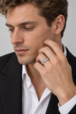 Load image into Gallery viewer, Maylaya Gems 9K Gold 0.3 ct Emerald Diamond Bezel Ring — F003 — AI-generated adult male model in tailored eveningwear / ภาพจำลองนายแบบสวมเครื่องประดับด้วย AI