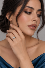 Load image into Gallery viewer, Maylaya Gems 1 ct Round Lab-Grown Diamond Ring - LR-0010 — AI-generated young adult model in eveningwear / ภาพจำลองนางแบบสวมเครื่องประดับด้วย AI