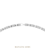 Load image into Gallery viewer, Maylaya Gems necklace in white gold