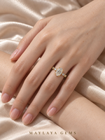 Load image into Gallery viewer, Maylaya Gems Stk113 ring on a female model hand
