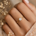 Load image into Gallery viewer, Yellow Gold 14K Round 2.06ct Solitaire Ring
