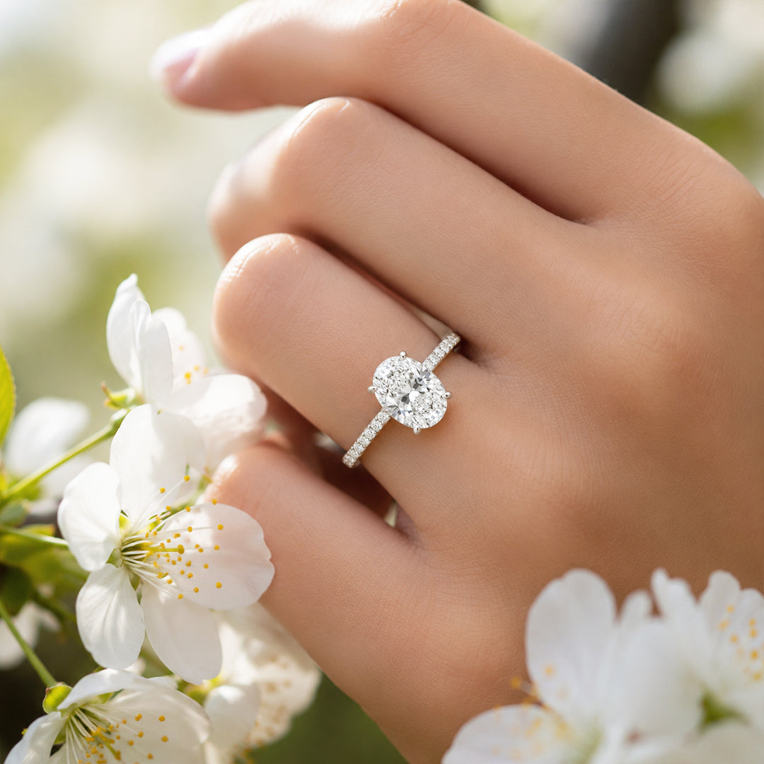 White Gold 9K Oval 2.06ct Halo Ring