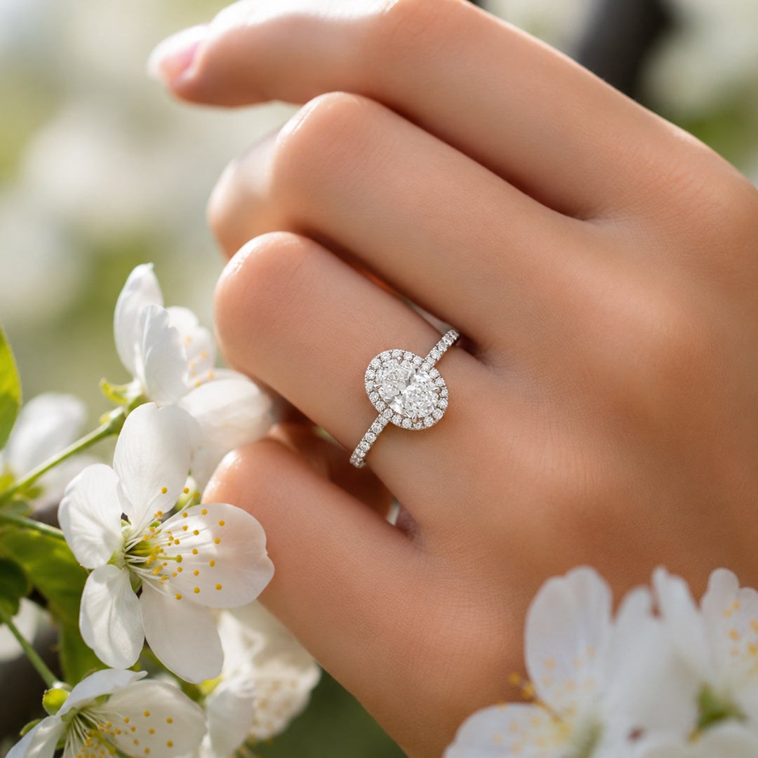 White Gold 9K Oval 3.02ct Halo Ring