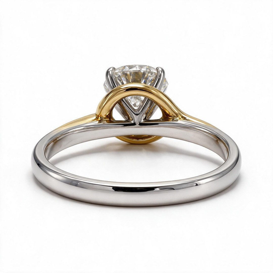 Two Tone 9K Round Solitairect Solitaire Ring