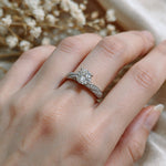 Load image into Gallery viewer, Yellow Gold Polish 9K Round Solitairect Solitaire Ring
