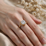 Load image into Gallery viewer, Two Tone 9K Round Solitairect Solitaire Ring
