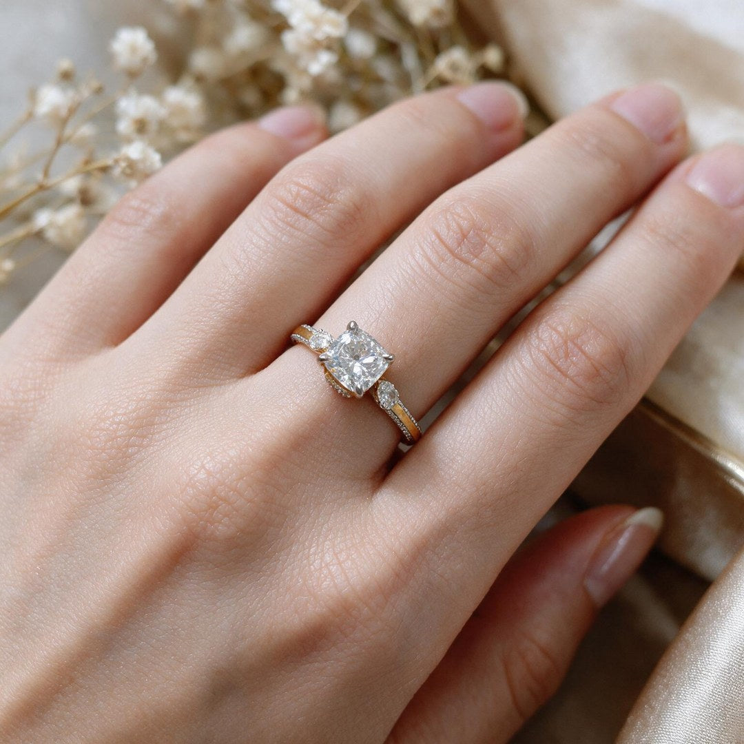 Yellow gold polish 9k round solitairect solitaire ring