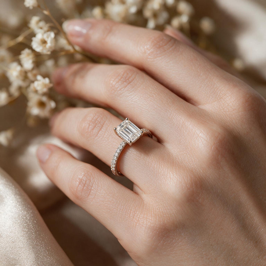 White Rhodium 9K Emerald Solitairect Solitaire Ring