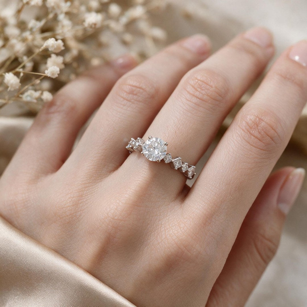 White rhodium 9k round solitairect solitaire ring
