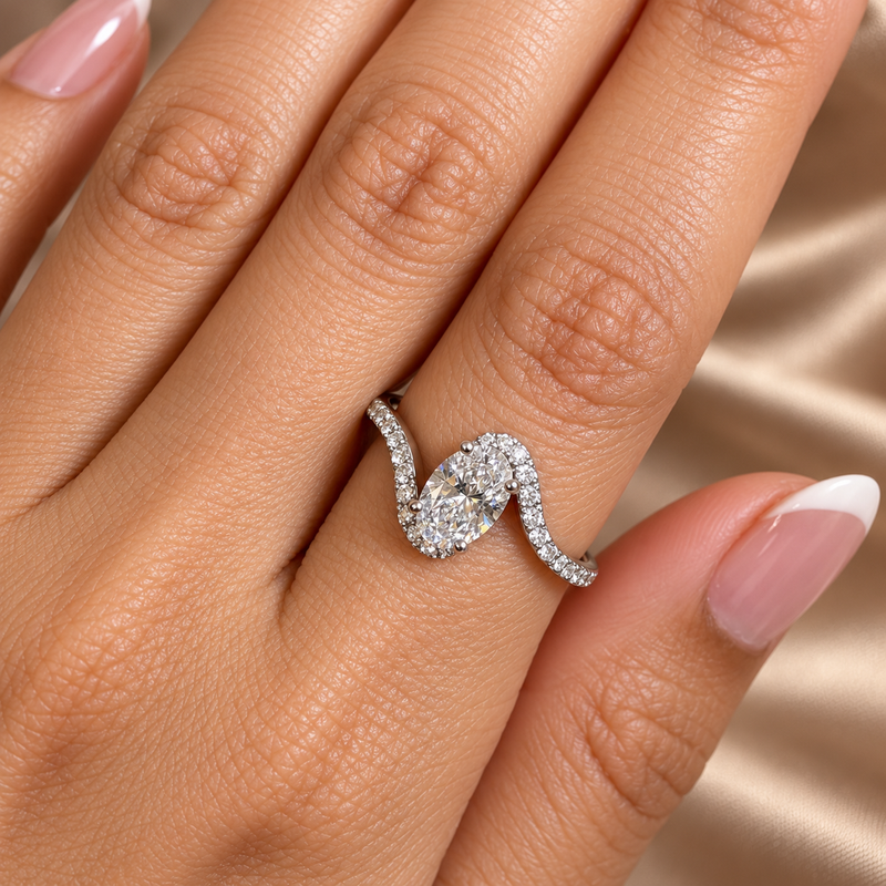 Maylaya Gems B024 ring on a model hand — original asymmetric design and natural proportions