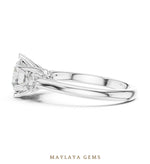 Load image into Gallery viewer, Maylaya Gems classic round trilogy lab-grown diamond ring in white gold
