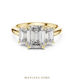 Load image into Gallery viewer, Maylaya Gems emerald trilogy lab-grown diamond ring in yellow gold
