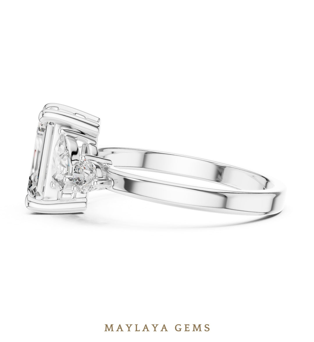 Maylaya Gems lab-grown diamond ring in white gold