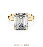 Load image into Gallery viewer, Maylaya Gems lab-grown diamond ring in yellow gold
