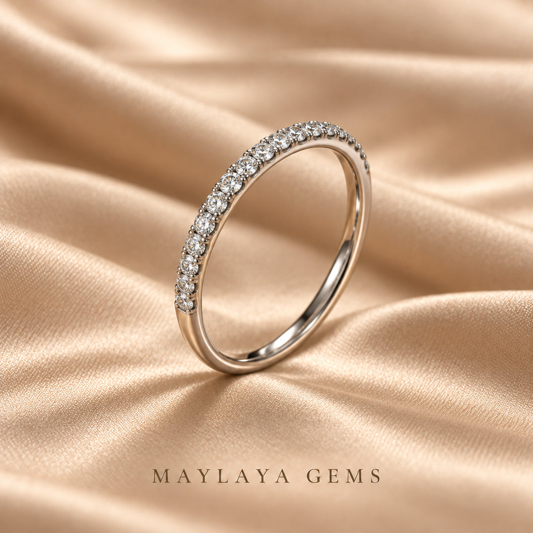 Maylaya Gems E016 ring — three-quarter view