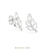 Load image into Gallery viewer, Maylaya Gems round leaf branch earrings in white gold
