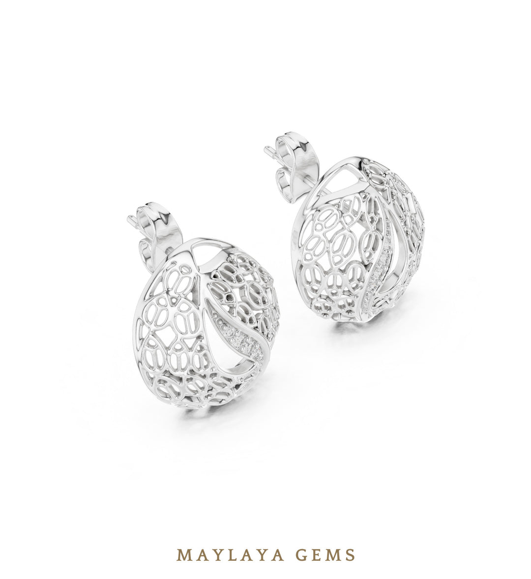 Maylaya Gems round filigree paisley earrings in white gold
