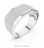 Load image into Gallery viewer, Maylaya Gems 1.200 ct Round Faceted Pavé Lab-Grown Diamond Men's Band in white gold
