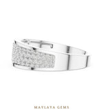 Load image into Gallery viewer, Maylaya Gems 0.927 ct Round Graduated Pavé Lab-Grown Diamond Men's Band in white gold
