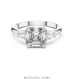 Load image into Gallery viewer, Maylaya Gems lab-grown diamond ring in white gold
