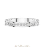 Load image into Gallery viewer, Maylaya Gems lab-grown diamond ring in white gold
