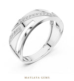 Load image into Gallery viewer, Maylaya Gems soft crossover lab-grown diamond band in white gold
