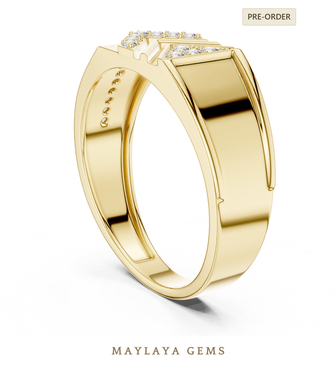 Maylaya Gems polished square lab-grown diamond band in yellow gold