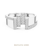 Load image into Gallery viewer, Maylaya Gems single-rail lab-grown diamond band in white gold
