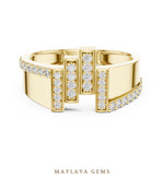 Load image into Gallery viewer, Maylaya Gems single-rail lab-grown diamond band in yellow gold

