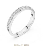 Load image into Gallery viewer, Maylaya Gems round pave edge lab-grown diamond band in white gold
