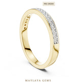 Load image into Gallery viewer, Maylaya Gems round pave edge lab-grown diamond band in yellow gold
