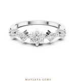Load image into Gallery viewer, Maylaya Gems graduated five round lab-grown diamond band in white gold
