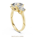 Load image into Gallery viewer, Maylaya Gems square emerald radiant trilogy lab-grown diamond ring in yellow gold
