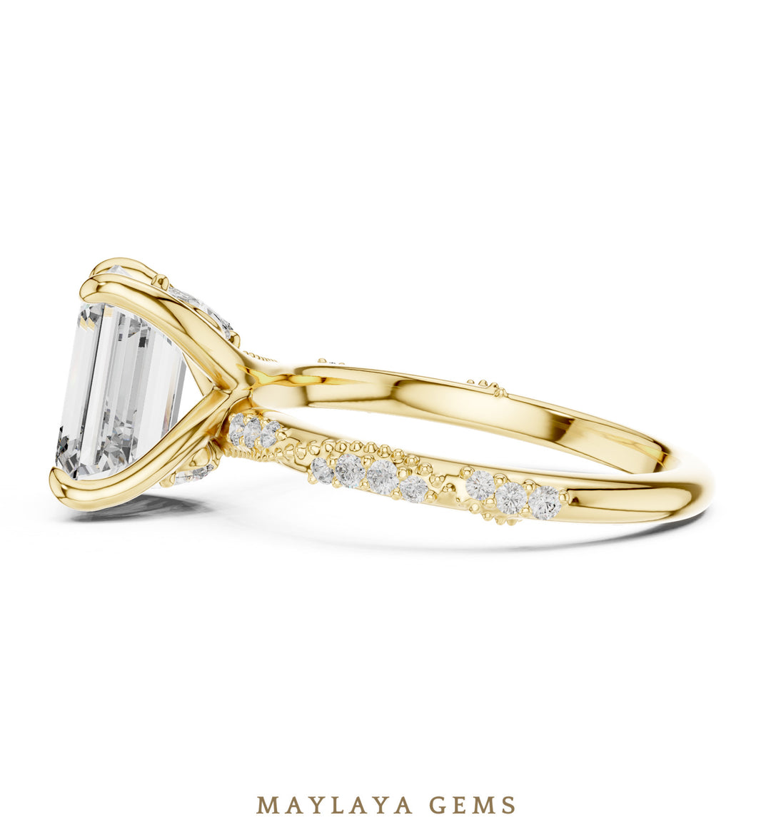 Maylaya Gems emerald curved gallery lab-grown diamond ring in yellow gold