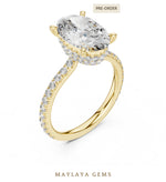 Load image into Gallery viewer, Maylaya Gems elongated cushion double belt lab-grown diamond ring in yellow gold
